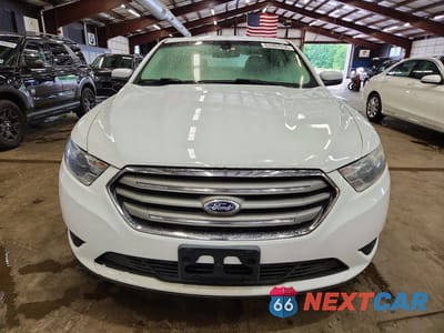 Piąte zdjęcie samochodu w środku: 2015 FORD TAURUS SEL VIN:1FAHP2H83FG129067 - miniatura