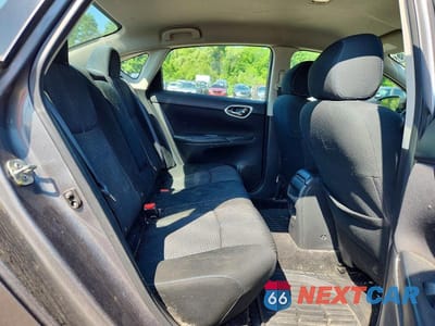 Zdjęcie 10 z 12 samochodu: 2019 NISSAN SENTRA SR VIN:3N1AB7AP9KY371219 - miniatura