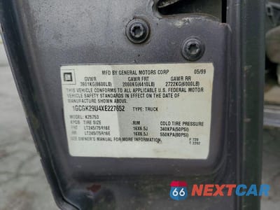 Zdjęcie 12 z 12 samochodu: 1999 CHEVROLET SILVERADO K2500 VIN:1GCGK29U4XE227652 - miniatura