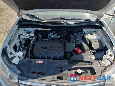 Zdjęcie 11 z 12 samochodu: 2014 MITSUBISHI OUTLANDER SE VIN:JA4AZ3A33EZ002102 - miniatura