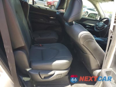 Zdjęcie 11 z 13 samochodu: 2024 TOYOTA GRAND HIGHLANDER LIMITED VIN:5TDAAAA53RS012431 - miniatura