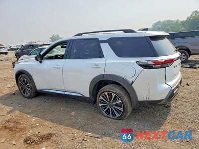 Drugie zdjęcie samochodu z przodu: 2026 NISSAN PATHFINDER PLATINUM VIN:5N1DR3DJ5TC234418 - miniatura