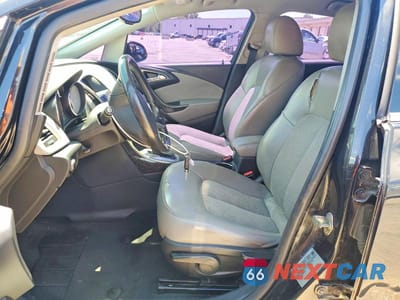 Zdjęcie 7 z 12 samochodu: 2013 BUICK VERANO VIN:1G4PP5SK9D4238431 - miniatura