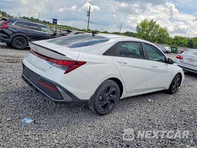 Trzecie zdjęcie samochodu z tyłu: 2026 HYUNDAI ELANTRA SEL SPORT VIN:KMHLM4DG8TU192325 - miniatura
