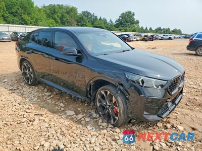 Czwarte zdjęcie samochodu z boku: 2025 BMW X2 XDRIVE28I VIN:WBX63GM06S5235841 - miniatura