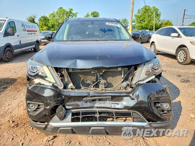 Piąte zdjęcie samochodu w środku: 2018 NISSAN PATHFINDER S VIN:5N1DR2MM4JC651434 - miniatura