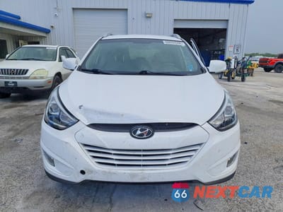 Piąte zdjęcie samochodu w środku: 2015 HYUNDAI TUCSON SE VIN:KM8JU3AG1FU114172 - miniatura