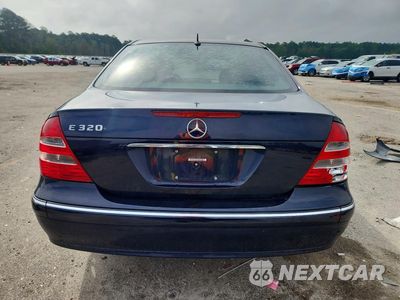 Zdjęcie 6 z 12 samochodu: 2003 MERCEDES-BENZ E 320 VIN:WDBUF65J43A137136 - miniatura