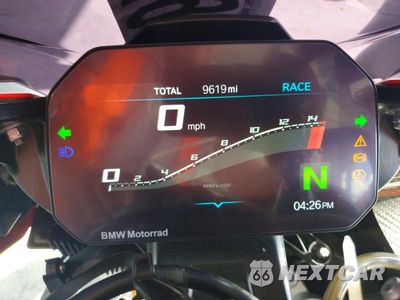 Zdjęcie 7 z 9 samochodu: 2023 BMW S 1000 RR VIN:WB10E6306P6H82134 - miniatura