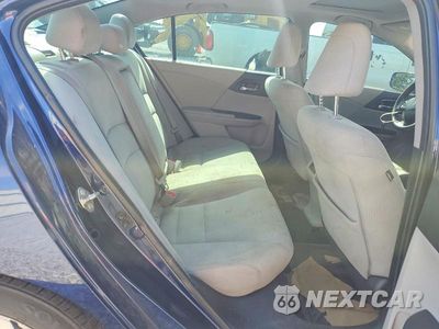 Zdjęcie 10 z 13 samochodu: 2017 HONDA ACCORD EX VIN:1HGCR2F05HA039700 - miniatura
