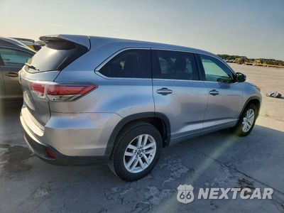 Trzecie zdjęcie samochodu z tyłu: 2016 TOYOTA HIGHLANDER LE VIN:5TDZARFH9GS023158 - miniatura