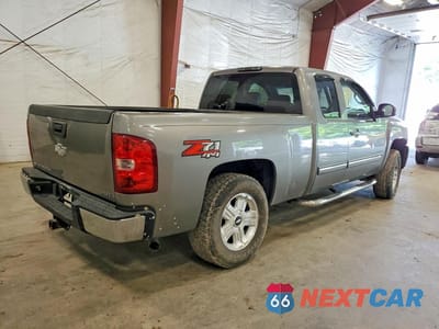 Trzecie zdjęcie samochodu z tyłu: 2009 CHEVROLET SILVERADO K1500 LTZ VIN:1GCEK39JX9Z224897 - miniatura