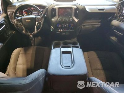 Zdjęcie 8 z 12 samochodu: 2019 CHEVROLET SILVERADO K1500 LT VIN:3GCUYDED4KG175069 - miniatura