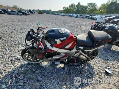 Trzecie zdjęcie samochodu z tyłu: 1998 SUZUKI GSX-R750 VIN:JS1GR7DA7W2100698 - miniatura
