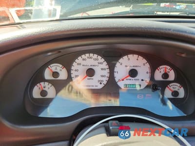 Zdjęcie 9 z 13 samochodu: 2000 FORD MUSTANG GT VIN:1FAFP45XXYF235961 - miniatura