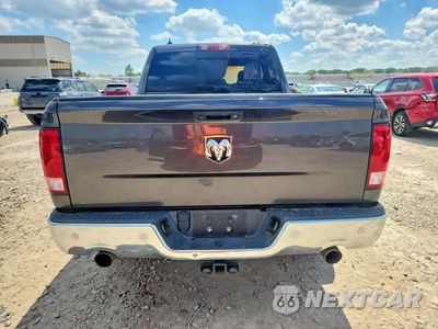 Zdjęcie 6 z 12 samochodu: 2018 RAM 1500 SLT VIN:1C6RR7GTXJS312250 - miniatura