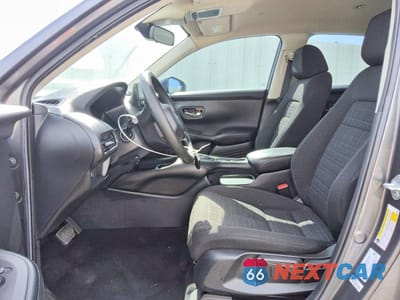 Zdjęcie 7 z 14 samochodu: 2025 HONDA HR-V LX VIN:3CZRZ1H32SM713901 - miniatura