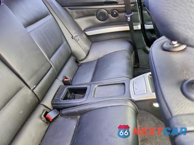 Zdjęcie 10 z 12 samochodu: 2007 BMW 335 I VIN:WBAWB73507P038685 - miniatura