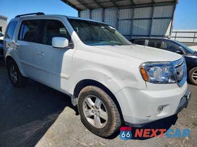 Czwarte zdjęcie samochodu z boku: 2011 HONDA PILOT EX VIN:5FNYF3H40BB033689 - miniatura