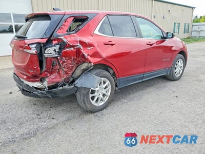 Trzecie zdjęcie samochodu z tyłu: 2023 CHEVROLET EQUINOX LT VIN:3GNAXUEG6PL146940 - miniatura