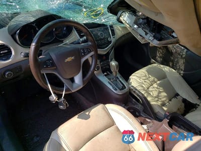 Zdjęcie 8 z 12 samochodu: 2013 CHEVROLET CRUZE LTZ VIN:1G1PG5SB8D7110709 - miniatura