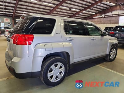 Trzecie zdjęcie samochodu z tyłu: 2014 GMC TERRAIN SLE VIN:2GKFLVEK4E6381427 - miniatura