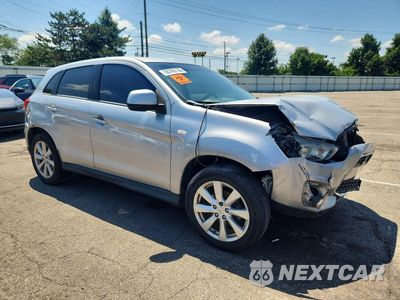 Czwarte zdjęcie samochodu z boku: 2014 MITSUBISHI OUTLANDER SPORT ES VIN:4A4AR3AU9EE010610 - miniatura