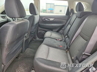 Zdjęcie 11 z 13 samochodu: 2017 NISSAN ROGUE S VIN:JN8AT2MV6HW262180 - miniatura