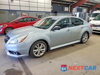2014 SUBARU LEGACY 2.5I 4S3BMBA62E3015925 - główne zdjęcie licytacji z USA - miniatura