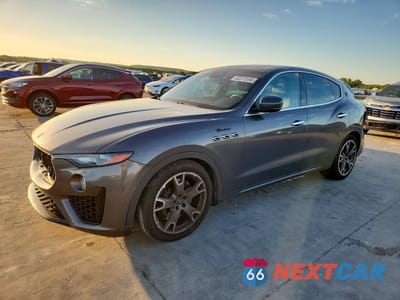 2023 MASERATI LEVANTE MODENA ZN661YUM3PX418605 - główne zdjęcie licytacji z USA - miniatura
