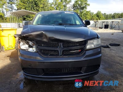 Piąte zdjęcie samochodu w środku: 2018 DODGE JOURNEY SE VIN:3C4PDCAB5JT248513 - miniatura