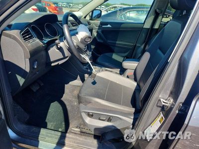 Zdjęcie 7 z 12 samochodu: 2019 VOLKSWAGEN TIGUAN SE VIN:3VV2B7AX2KM032103 - miniatura