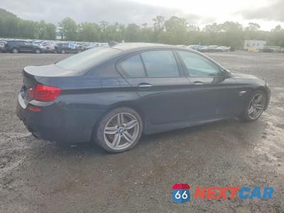 Trzecie zdjęcie samochodu z tyłu: 2012 BMW 550 XI VIN:WBAFU9C57CDY69974 - miniatura