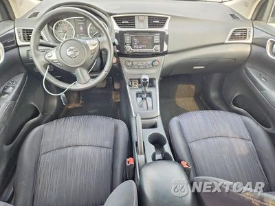 Zdjęcie 8 z 13 samochodu: 2017 NISSAN SENTRA SV VIN:3N1AB7AP8HY204729 - miniatura