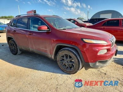 Czwarte zdjęcie samochodu z boku: 2015 JEEP CHEROKEE LATITUDE VIN:1C4PJMCB3FW691918 - miniatura