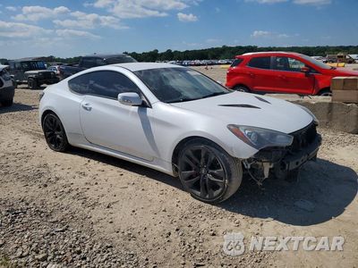 Czwarte zdjęcie samochodu z boku: 2015 HYUNDAI GENESIS COUPE 3.8 R-SPEC VIN:KMHHU6KJ8FU126734 - miniatura