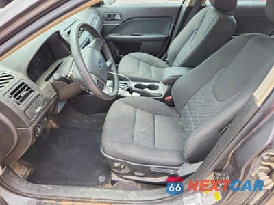 Zdjęcie 7 z 13 samochodu: 2010 FORD FUSION SE VIN:3FAHP0HA7AR409115 - miniatura