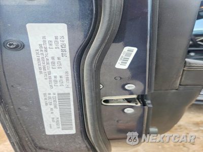 Zdjęcie 12 z 12 samochodu: 2018 CHRYSLER 300 S VIN:2C3CCABG7JH240457 - miniatura