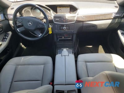 Zdjęcie 8 z 12 samochodu: 2010 MERCEDES-BENZ E 350 VIN:WDDHF5GB2AA073894 - miniatura