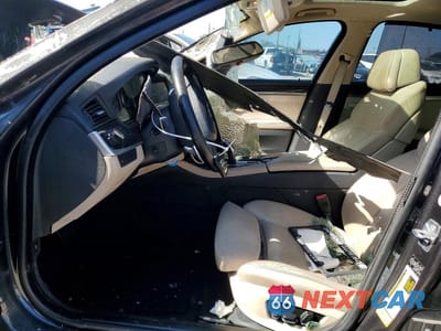 Zdjęcie 7 z 12 samochodu: 2011 BMW 550 I VIN:WBAFR9C57BC270076 - miniatura