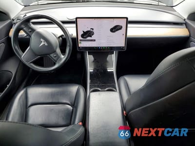 Zdjęcie 8 z 12 samochodu: 2018 TESLA MODEL 3 VIN:5YJ3E1EA8JF044109 - miniatura