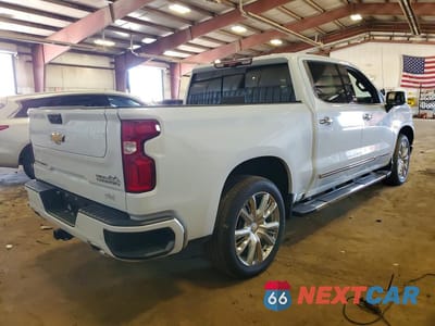 Trzecie zdjęcie samochodu z tyłu: 2026 CHEVROLET SILVERADO K1500 HIGH COUNTRY VIN:1GCUKJEL9TZ175576 - miniatura