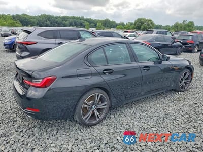 Trzecie zdjęcie samochodu z tyłu: 2023 BMW 330XI VIN:3MW89FF0XP8D20085 - miniatura