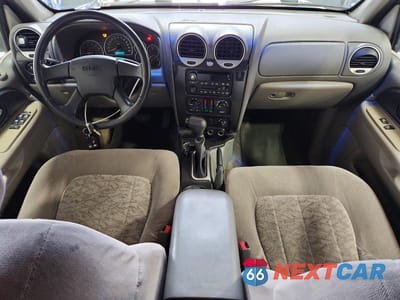 Zdjęcie 8 z 13 samochodu: 2004 GMC ENVOY XL VIN:1GKET16S846166978 - miniatura
