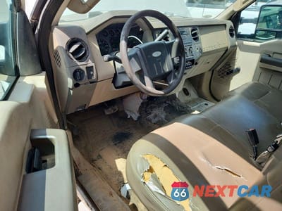 Zdjęcie 8 z 12 samochodu: 2008 FORD F350 SUPER DUTY VIN:1FDWF36YX8EC66563 - miniatura