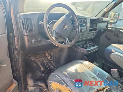 Zdjęcie 8 z 13 samochodu: 2012 CHEVROLET EXPRESS G3500 VIN:1GCZGTCG6C1135818 - miniatura