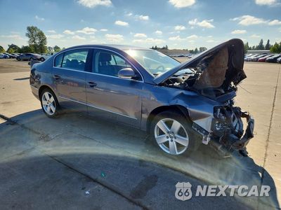Czwarte zdjęcie samochodu z boku: 2008 VOLKSWAGEN PASSAT KOMFORT VIN:WVWAK73C98P043218 - miniatura