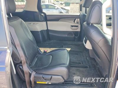 Zdjęcie 11 z 14 samochodu: 2024 KIA CARNIVAL LX VIN:KNDNB4H39R6396607 - miniatura