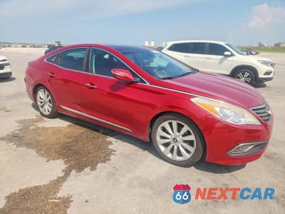 Czwarte zdjęcie samochodu z boku: 2015 HYUNDAI AZERA LIMITED VIN:KMHFH4JG2FA473385 - miniatura