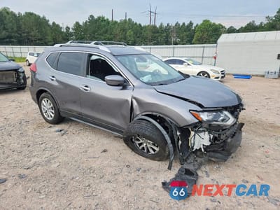 Czwarte zdjęcie samochodu z boku: 2020 NISSAN ROGUE SV VIN:JN8AT2MT5LW042312 - miniatura